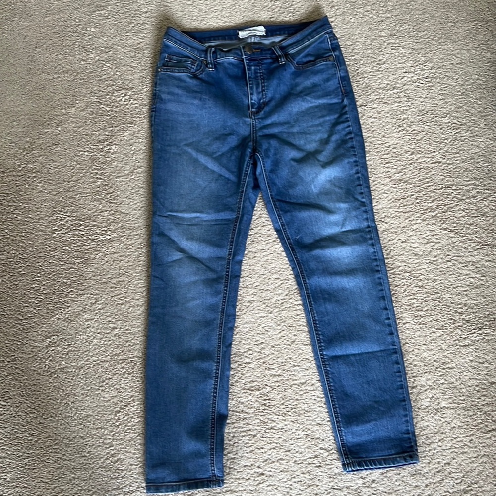 FREE PEOPLE Women's Medium Wash Straight Leg Simple Staple Skinny Jeans sz 28